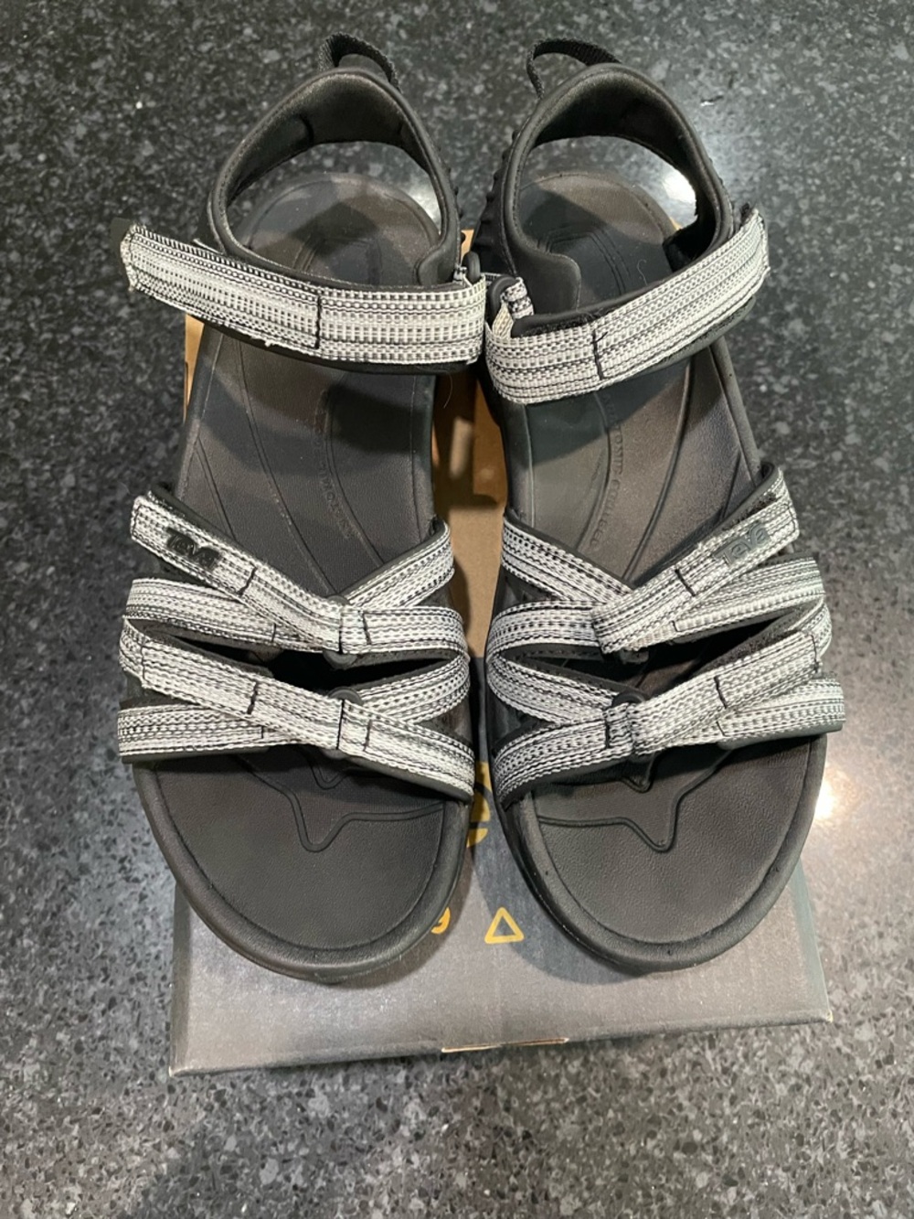 TEVA TIRRA Hiking  outdoor sandals size 8 water strappy black active - Picture 6 of 6